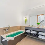 Bodensee Penthouse 23i - Seesicht - Billiard - Tischkicker - Bbq - Air Hockey - Panorama Exklusive Ohningen