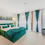 Apartment Bodensee Penthouse 23i - Seesicht - Billiard - Tischkicker - Bbq - Air Hockey - Panorama Exklusive Ohningen