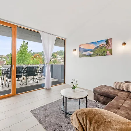 Bodensee Penthouse 23i - Seesicht - Billiard - Tischkicker - Bbq - Air Hockey - Panorama Exklusive Ohningen